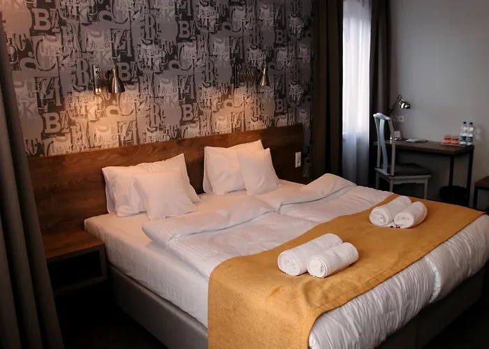Marcopolo House